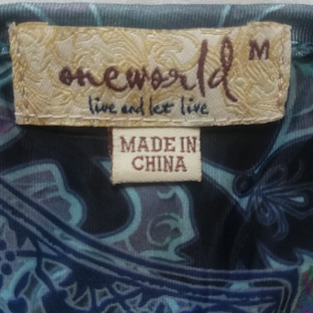 One World Top. - image 7